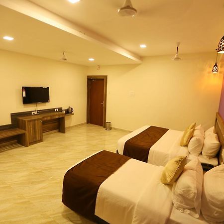 Mehar Inn Hotel كارايكودي المظهر الخارجي الصورة