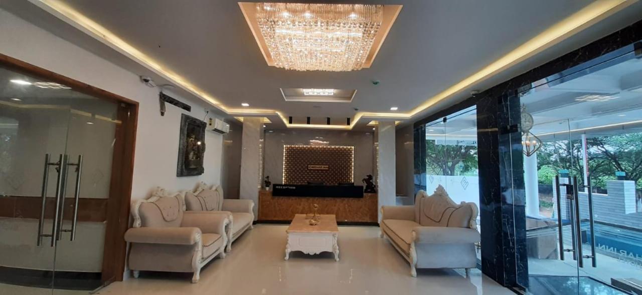 Mehar Inn Hotel كارايكودي المظهر الخارجي الصورة